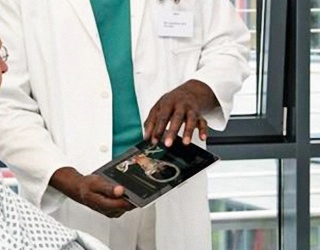 Foto: Siemens Healthineers | syngo Mobile Viewer...