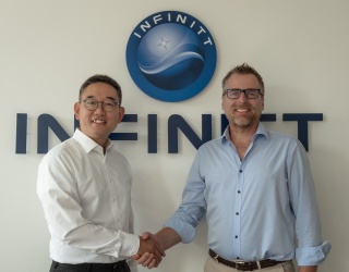 Foto: Führungswechsel bei der INFINITT Europe GmbH...