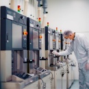 Hochpräzise Sägen vereinzeln Wafer.