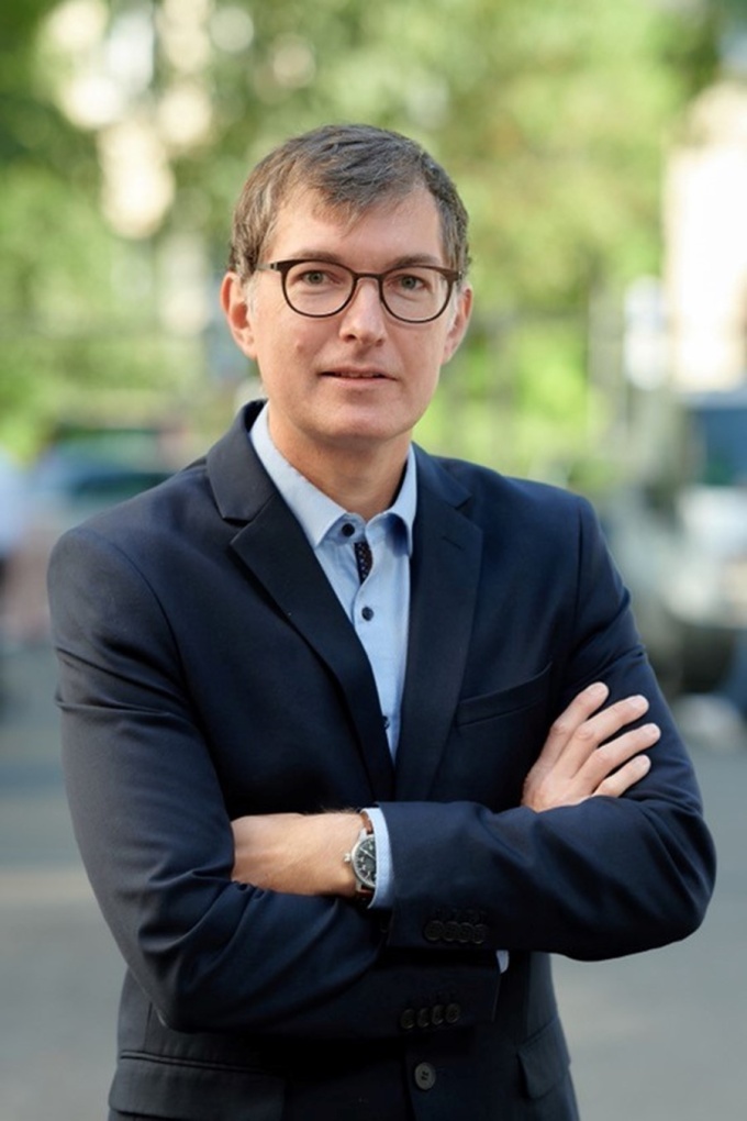 Prof. Dr. Dr. Jens Kleesiek, Institut für Künstliche Intelligenz in der...
