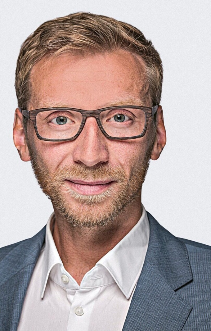 „Unsere KI arbeitet dort, wo der Radiologe arbeitet: im PACS, im RIS, ohne...